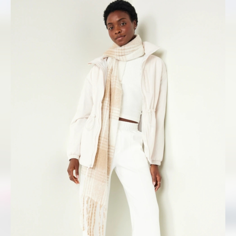 Old Navy Women's Cinched Waist Jacket - Picture 7 of 7